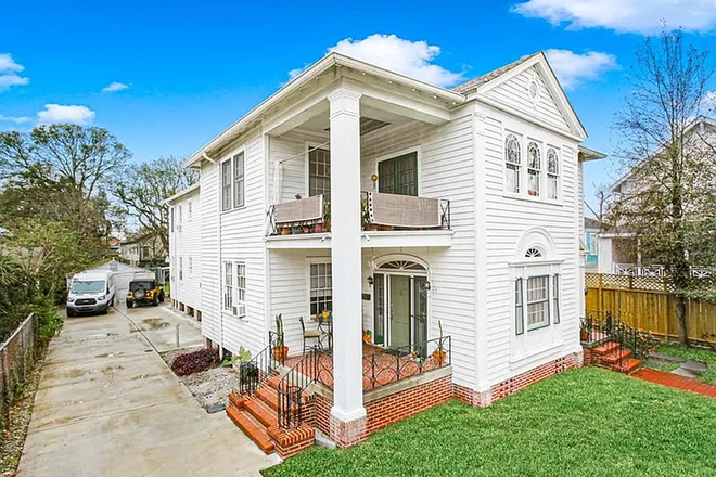 Porch view - Quiet family home in quiet safe neighborhood