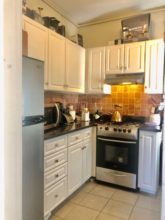 Kitchen - Charlesgate East 1 Bed Fenway Apartments