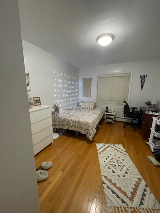 Bedroom - Winter Quarter Sublet Available Apartments