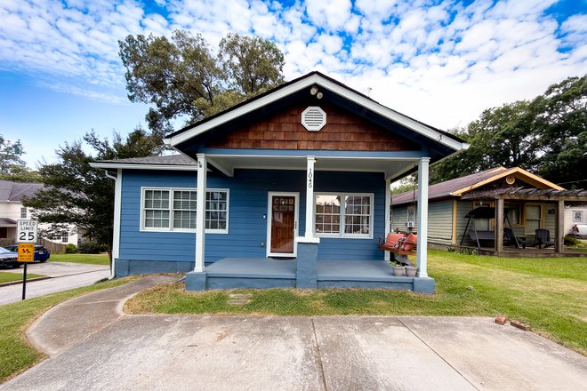 Home exterior - Detached 4BR Reynoldstown Bungalow | Fenced Yard, Parking, BeltLine & MARTA
