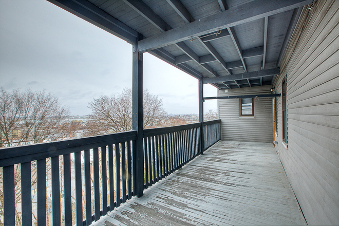 Deck - 5 BEDROOM - GLADSTONE ST, EAST BOSTON APARTMENT! AVAILABLE!