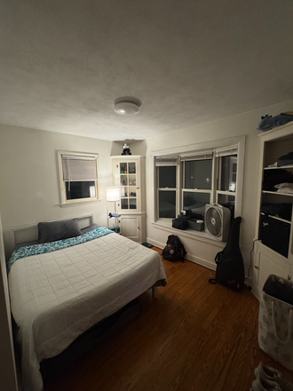 Bedroom - House close to campus