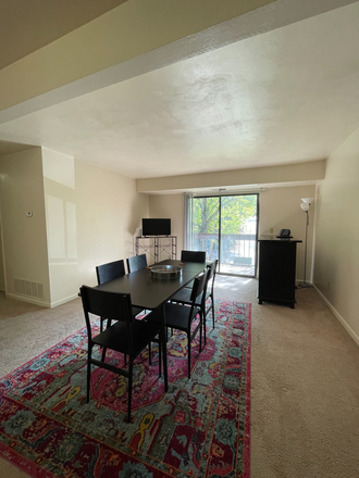Dinning Room - Roanoke Street Apartments