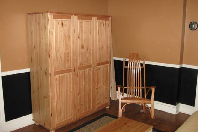 Athens bedroom - Furnished room in shared home-Chestnut St-Princeton