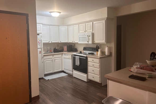 kitchen - university terrace apartments