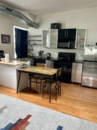 Livingroom/Kitchen - 2 Bedroom/2 Bath Unit, Conveniently Located Across from Alumni Hall! Apartments