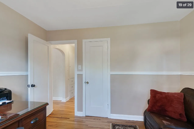 Bedroom - House close to campus