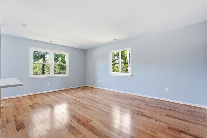Living Room - 4804 Calvert Rd - 3 Apartments