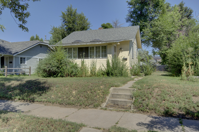 Outside view - 2 WEEKS FREE! House Near DU