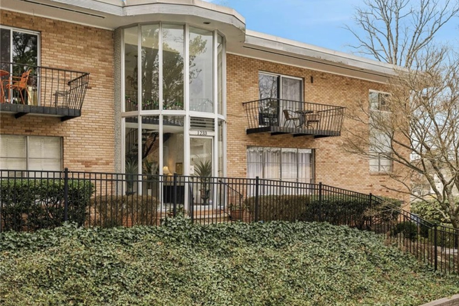 Complex - Own Near Emory! Updated 1BR + Bonus Room Condo Minutes to Campus & CDC