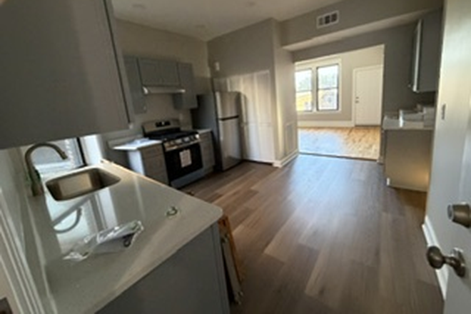 Kitchen into the living Room - 2 Bedroom 1 Bath - Quiet building