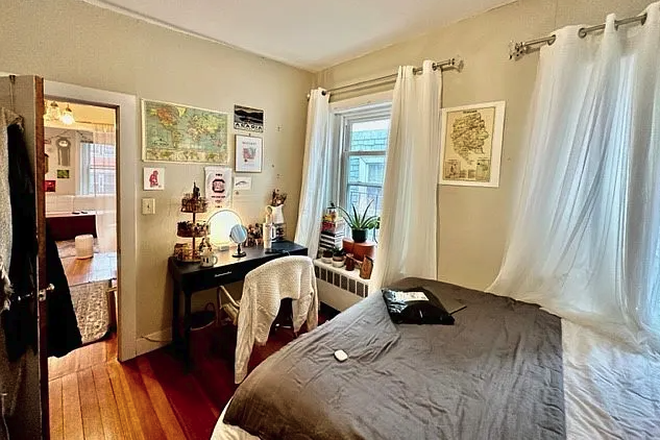 Bedroom - North End 2 Bed Hanover St Apartments