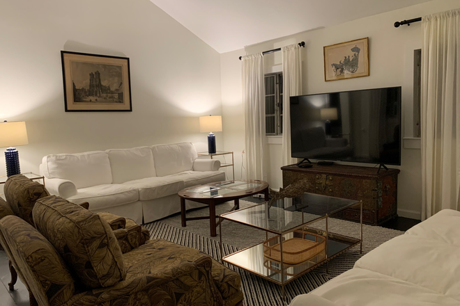 Living room - 3 BR apt-Province Line Rd-Hopewell available furnished