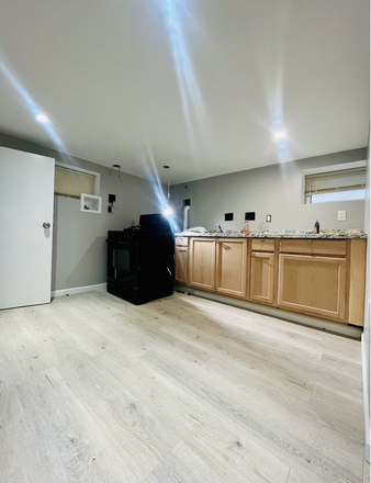 Kitchen - *Beautiful House Minutes From Campus *All Utilities Included *In-Unit Washer/Dryer *Rooms For Rent
