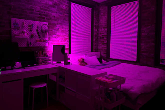 Bedroom - Private bedroom in a 3Bd 1Ba Symphony area