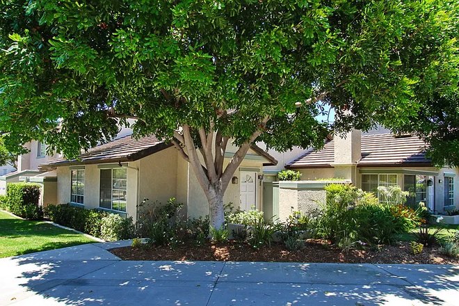 outside door - 1B 1B Corner Condo Walkable to UCI Across the street from Albertson's and gas