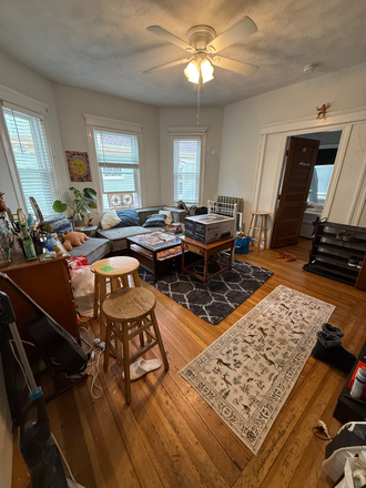 - - PRIME LOCATION FOUR BED TWO BATH NEAR TUFTS 6/1/2027 Apartments