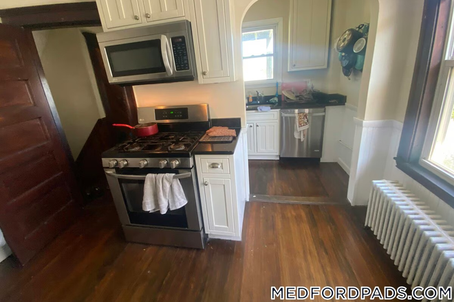 . - 5 bed 2 bath available June! Apartments