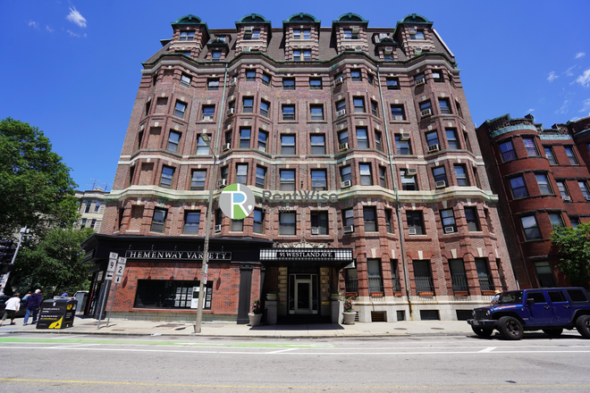 Building - Beautiful Fenway/Kenmore Studio's, 1, & 2 bedrooms available 2026 | NO FEE!