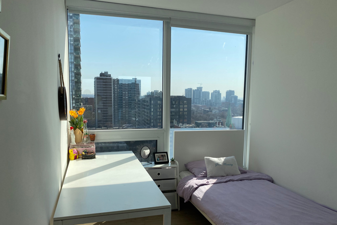 Bedroom - Sunny 2 Bedroom Corner Unit Available