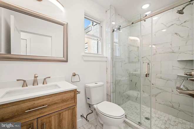 Bathroom - Temple Off Campus Living Apartments