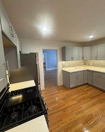 Call NOW for showings! 617-236-8600 - EVERETT SQ - *1/2 FEE* 4BR IN LWR ALLSTON FOR *9/1/2026* NEW RNOVTION W/ 2 BA, LNDRY IN BLDNG, PRKNG Apartments
