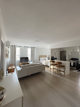 Full view - Studio Apartment