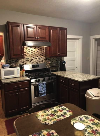 Kitchen - 3 bed 1 bath Mission Hill, No Brokers Fee!!!