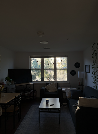 Common area - South Campus Commons Building 1 Apartments