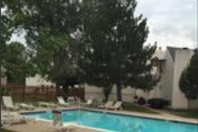 Swimming pool - Furnished room in upscale Boulder home