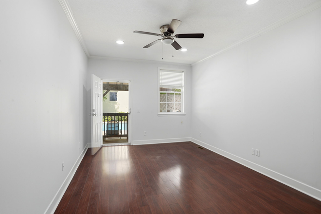 Master - 3 Bedroom 2 Bath with off street parking and pool Condo