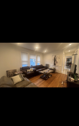 Living Room - Tufts University Off Campus Housing Opportunity