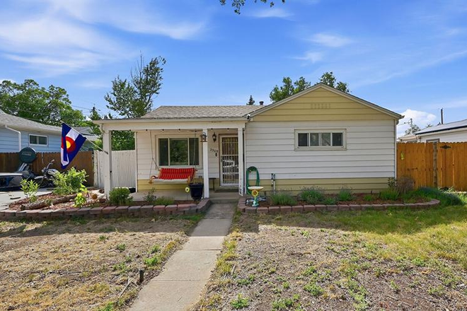 Front of Home - Home close to Anschutz Campus