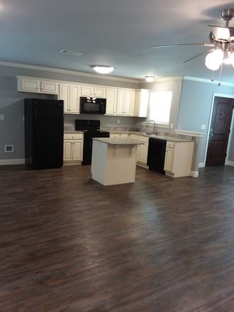 LR/Kitchen - 4076 Santa Maria Ln. Townhome