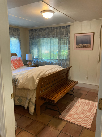bedroom - PRIVATE COMPOUND, NARRAGANSETT Duplex