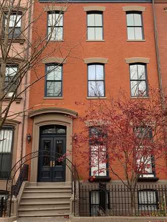 Boston’s brownstones - Luxury furnished apartment, kitchen, living room, master bedroom $3,750.00 per month