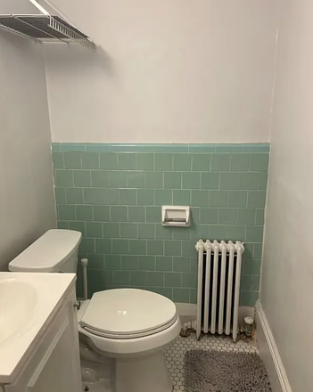 A - Last minute listing... Apartments