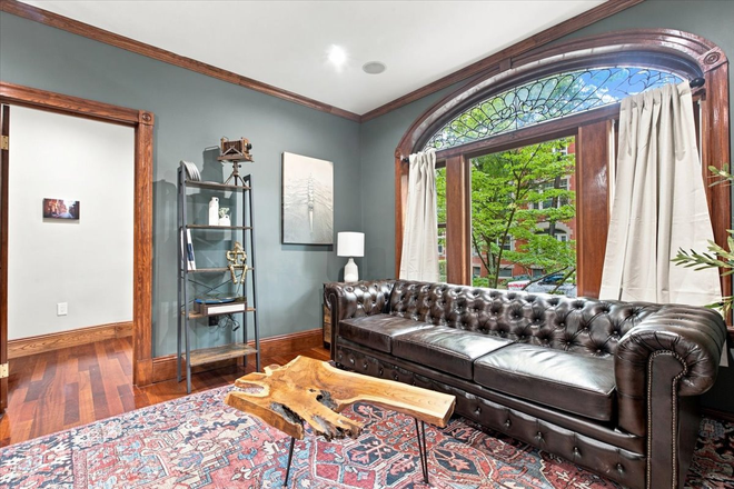Living Room - 9 Strathmore #2 Secluded Street in Cleveland Circle Abutting T and BC shuttle - Available Furnished Triplex
