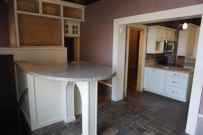 2 - Live the Best College Life Duplex