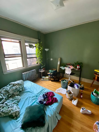 4 Bed - 60 Fenway - NO Broker's Fee!! - Available 9/01 - STRIKING 4BR on The Fenway GORGEOUS, SPACIOUS, CONVENIENT LOC Apartments