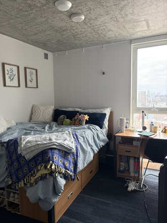 Bedroom - Room for rent at CampusOne student residence! 4 bedrooms – 2 bathrooms unit (shared unit)