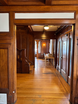 Main Entrance - 2438 Warring St, Berkeley - Large Single Room (17.5’x11’)