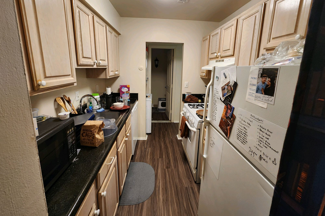 Kitchen - Spare bedroom available in University Heights near Brown Townhome