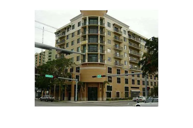 Exterior - 1 Bedroom with Private Bath, Walking Distance from Miracle Miles, Amenities Included Apartments