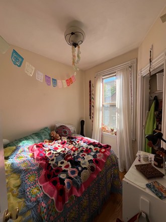 bedroom - Cozy Brownstone Apartment, Close to Campus