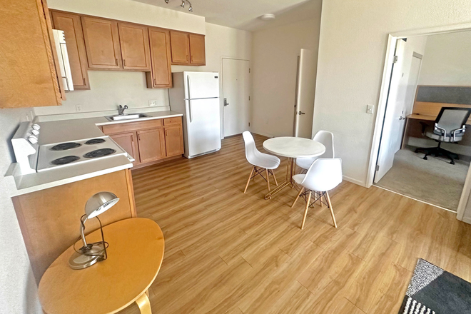 Kitchen & Dining - New Sequoia