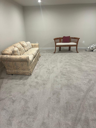 Huge basement \, Kitchen private bath - Huge furnished Basement with kitchenrt & Private Bath