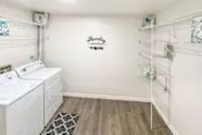 Laundry - The Mill Apartments, close to campus