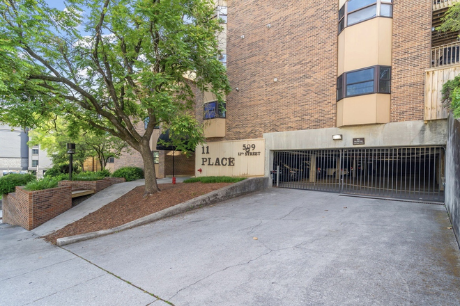 Covered Gated Garage - Condo for rent, walking distance to campus. Beautiful 3BRM, 2 Bath with large living area.