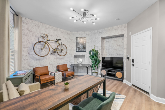 living area - Modern 1 bedroom w/ Parking Apartments